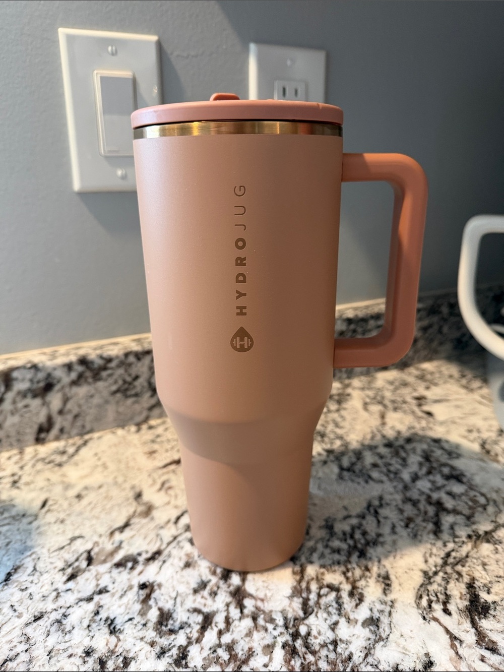 HydroJug Matte Carmel Brown Travel Mug with Gold Accent 40oz